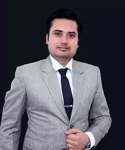 Adv. Neeraj Kumar Garg, founder of Legal Partners & Associates, Delhi